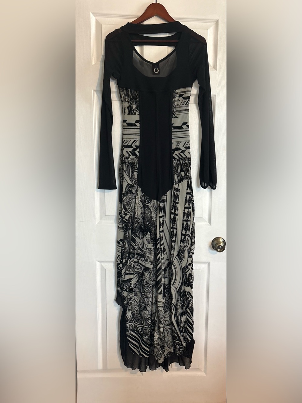 Save The Queen Cutout Maxi Dress Mesh Asymmetrical Overlay Print Size Medium - Picture 4 of 16
